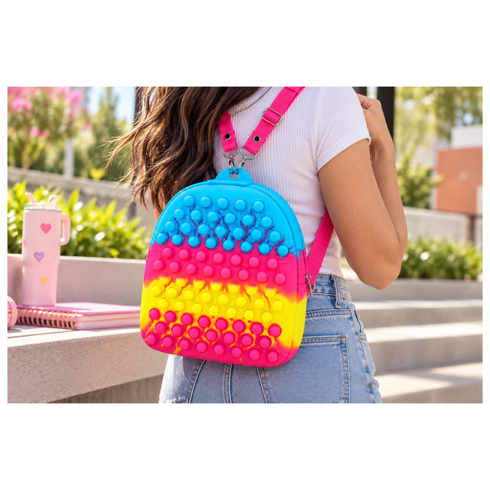 Mochila pop-it sensorial
